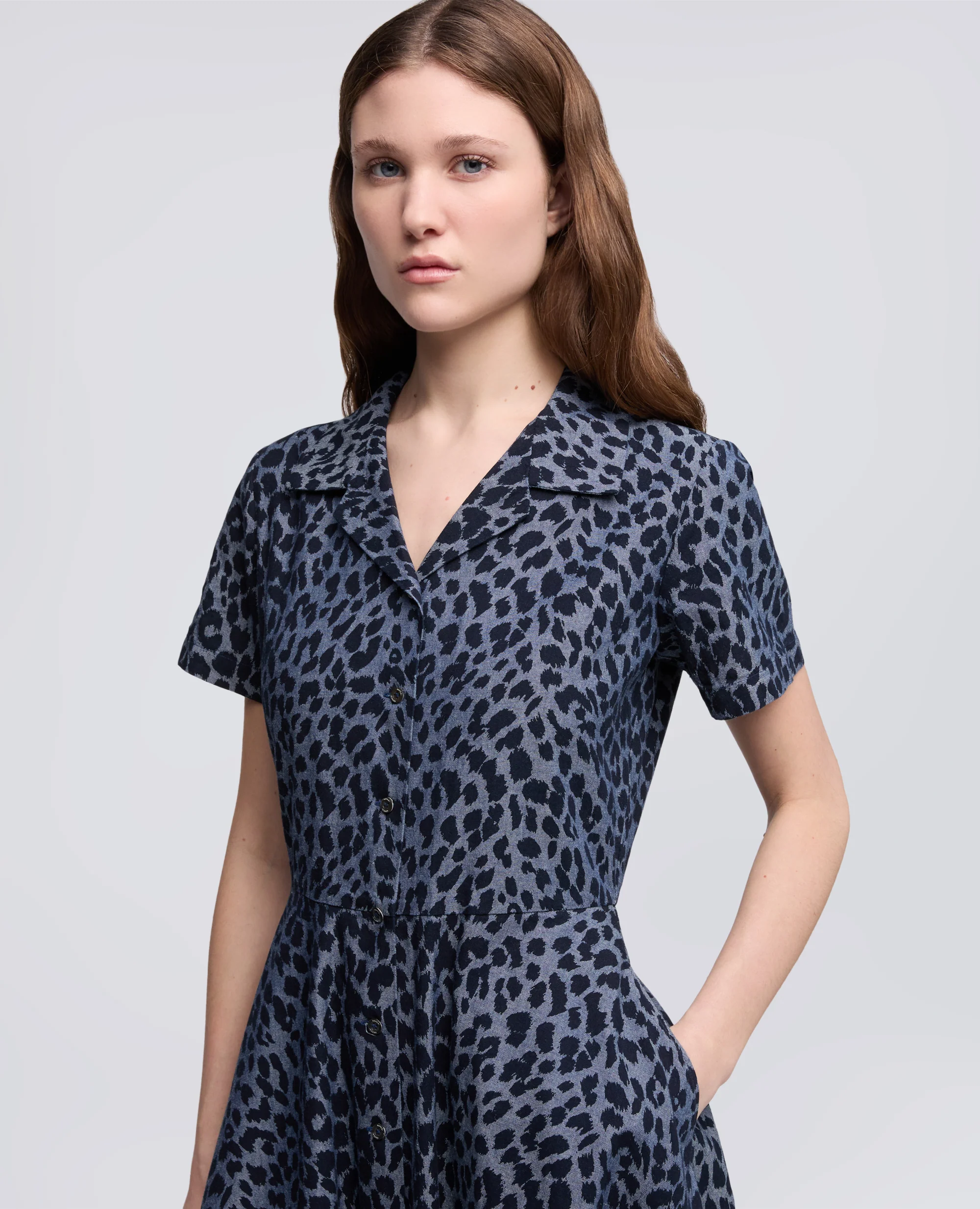 ABITO IN CHAMBRAY DI COTONE GIAPPONESE STAMPATO - ANIMALIER - Image 4
