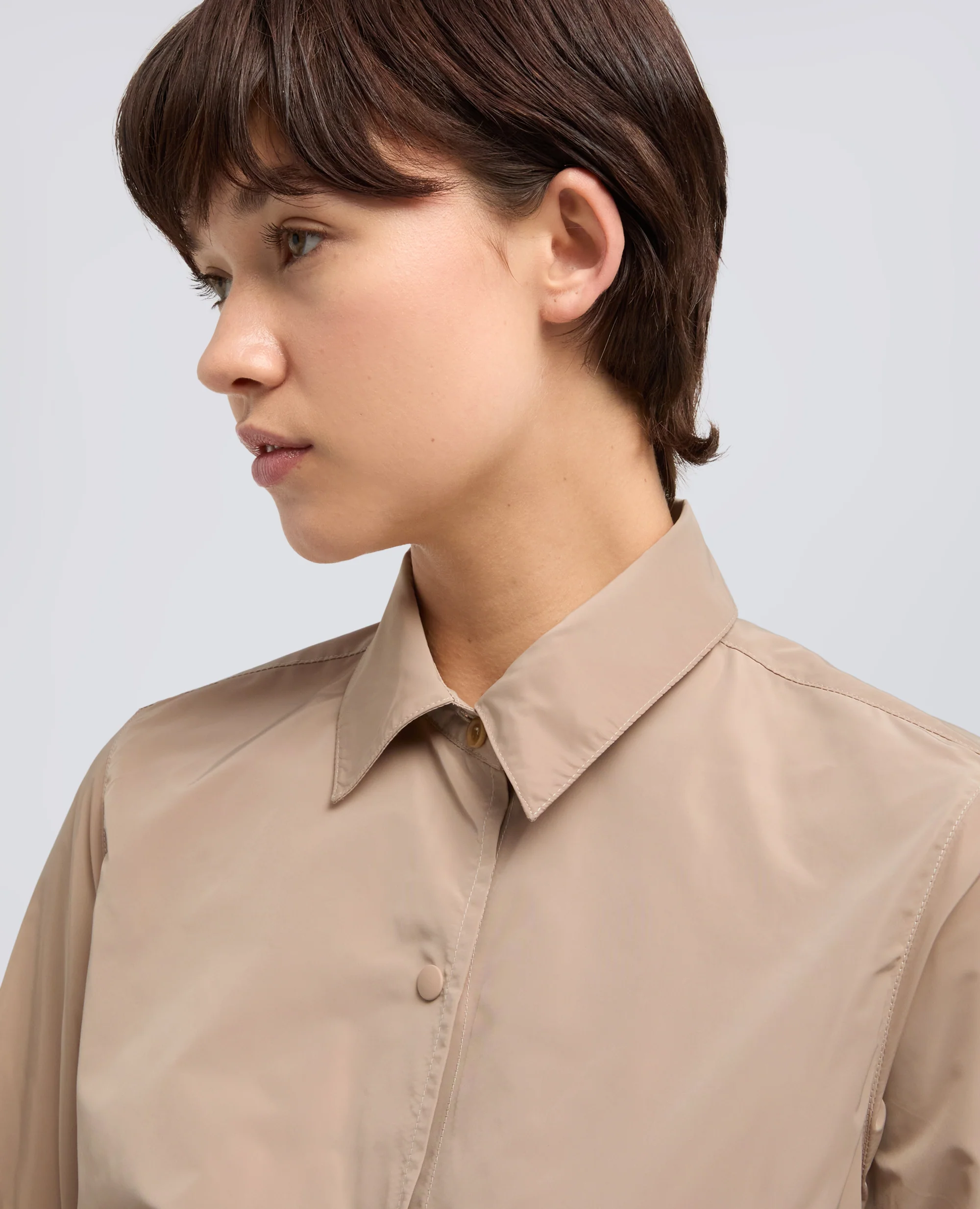 GIACCA CAMICIA SFODERATA IN POLIESTERE TECNICO - BEIGE - Image 4