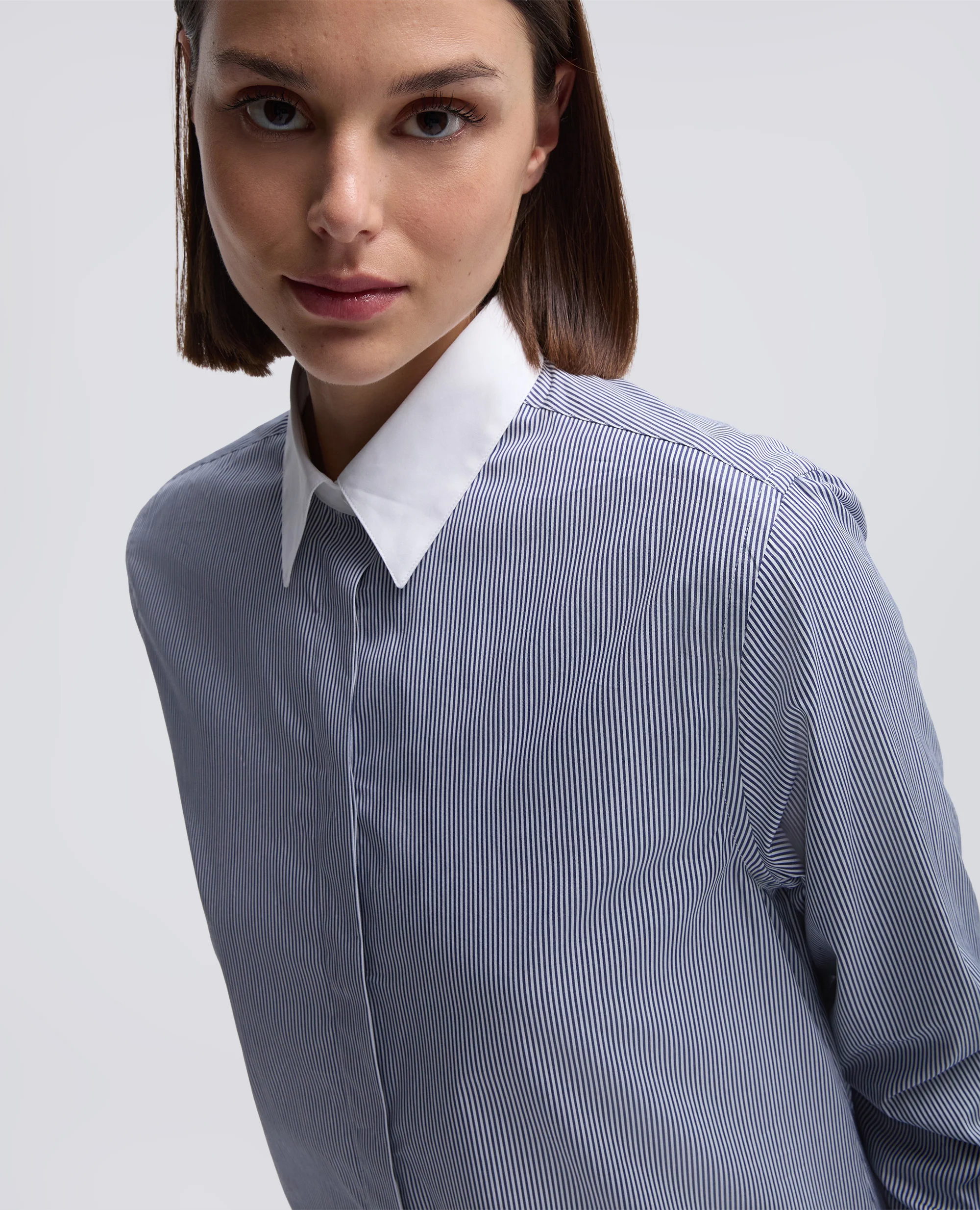 CAMICIA IN PIN POINT DI COTONE - RIGHE BLU - Image 4