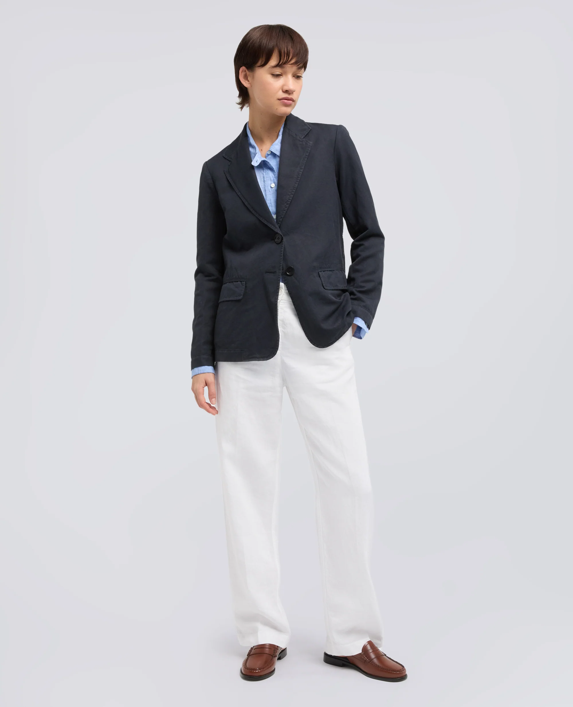GIACCA MONOPETTO DECOSTRUITA IN GABARDINA COTONE E LINO TINTO CAPO - NAVY - Image 2