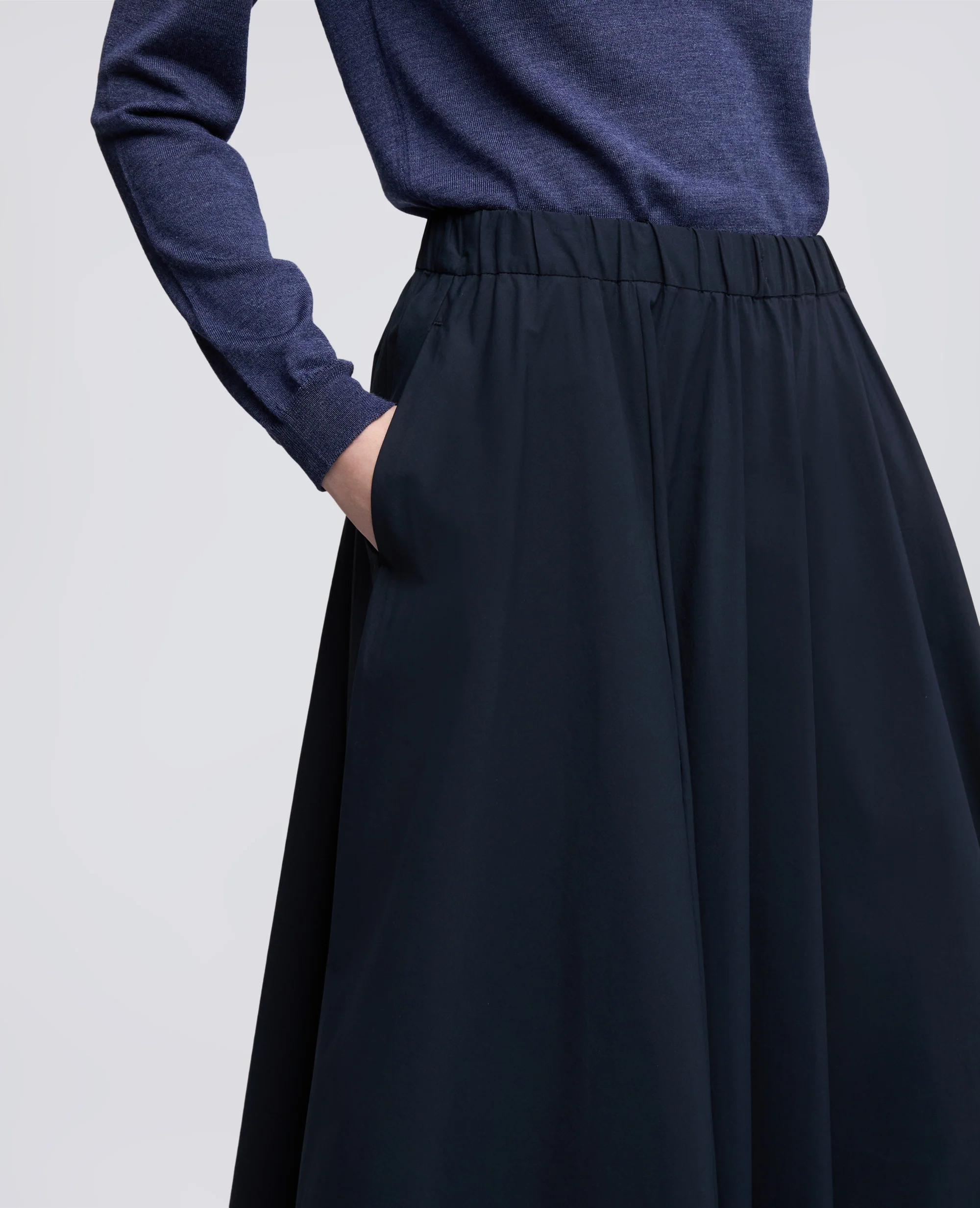 GONNA IN POPELINE COTONE E NYLON STRETCH - NAVY - Image 7