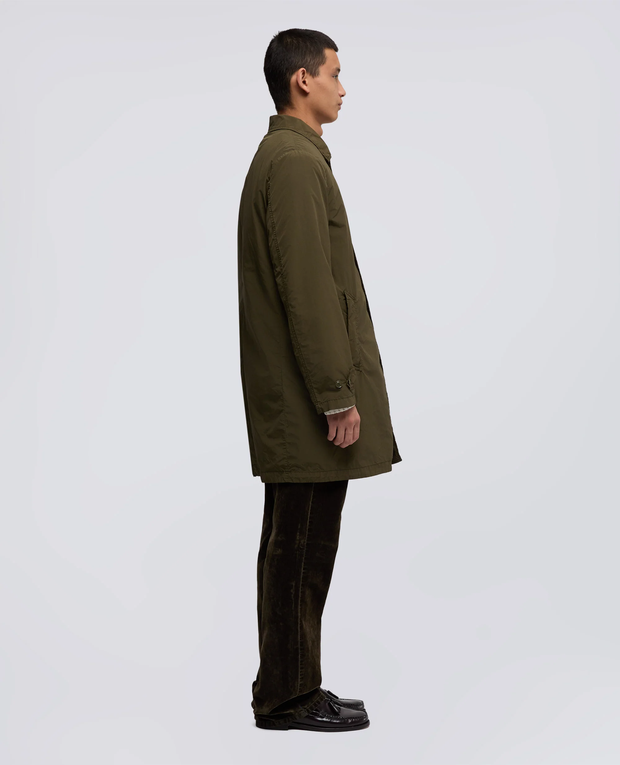 IMPERMEABILE IN POLIESTERE E NYLON COMPATTO - MILITARE - Image 4