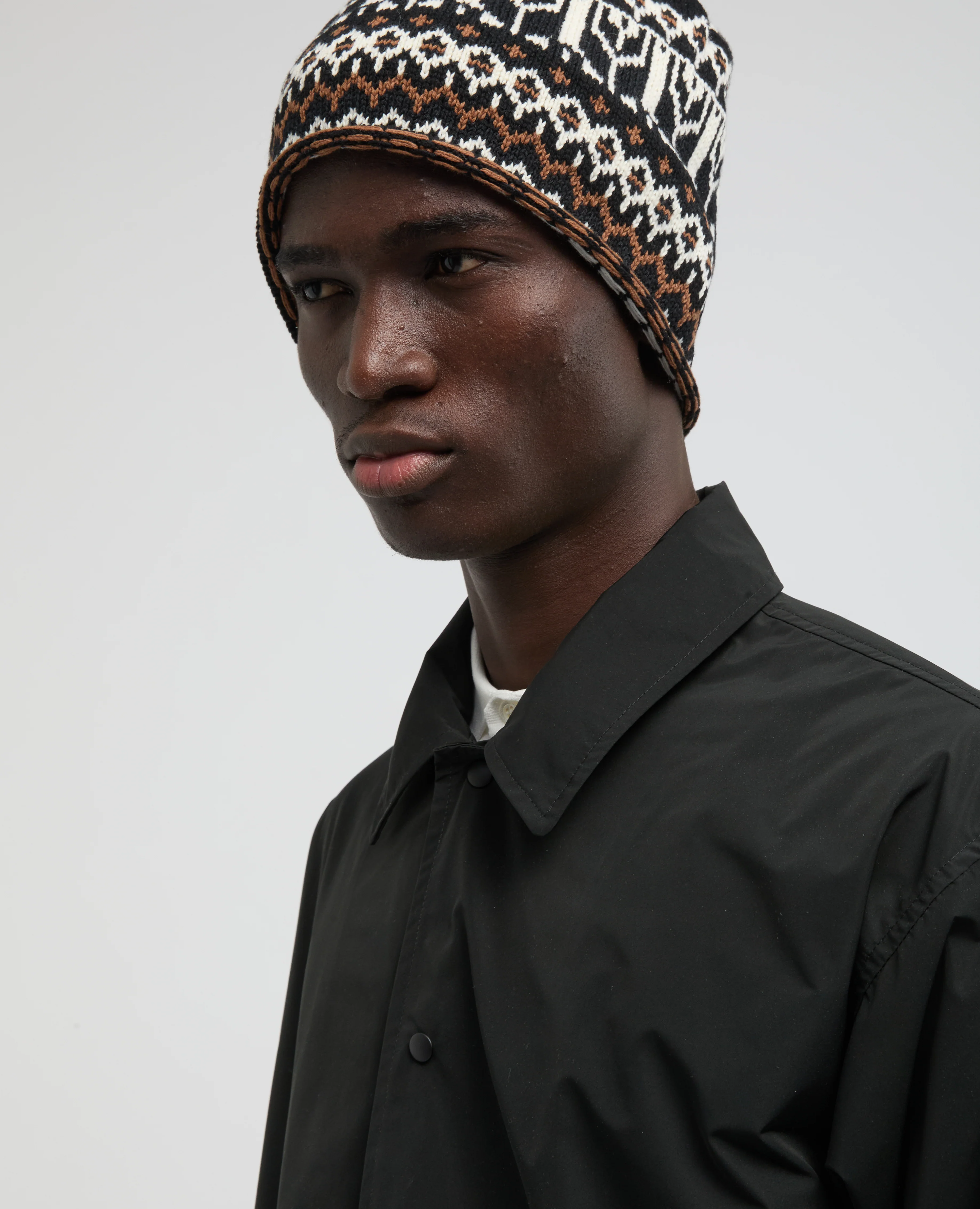 CAPPELLO IN FILATO MISTO COTONE, CANAPA E LANA - FONDO NERO - Image 4