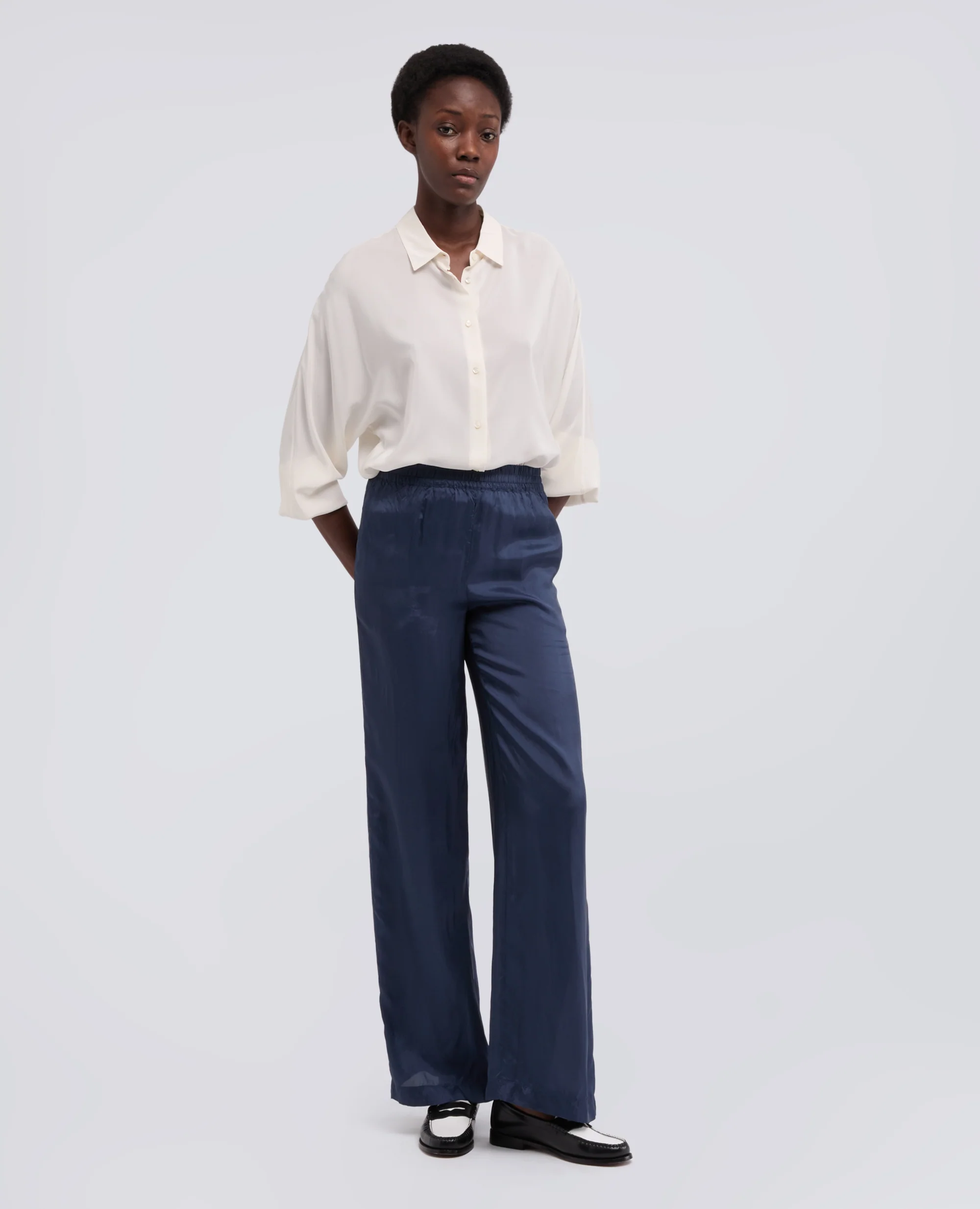 PANTALONE IN TWILL DI VISCOSA LAVATO - BLU - Image 2